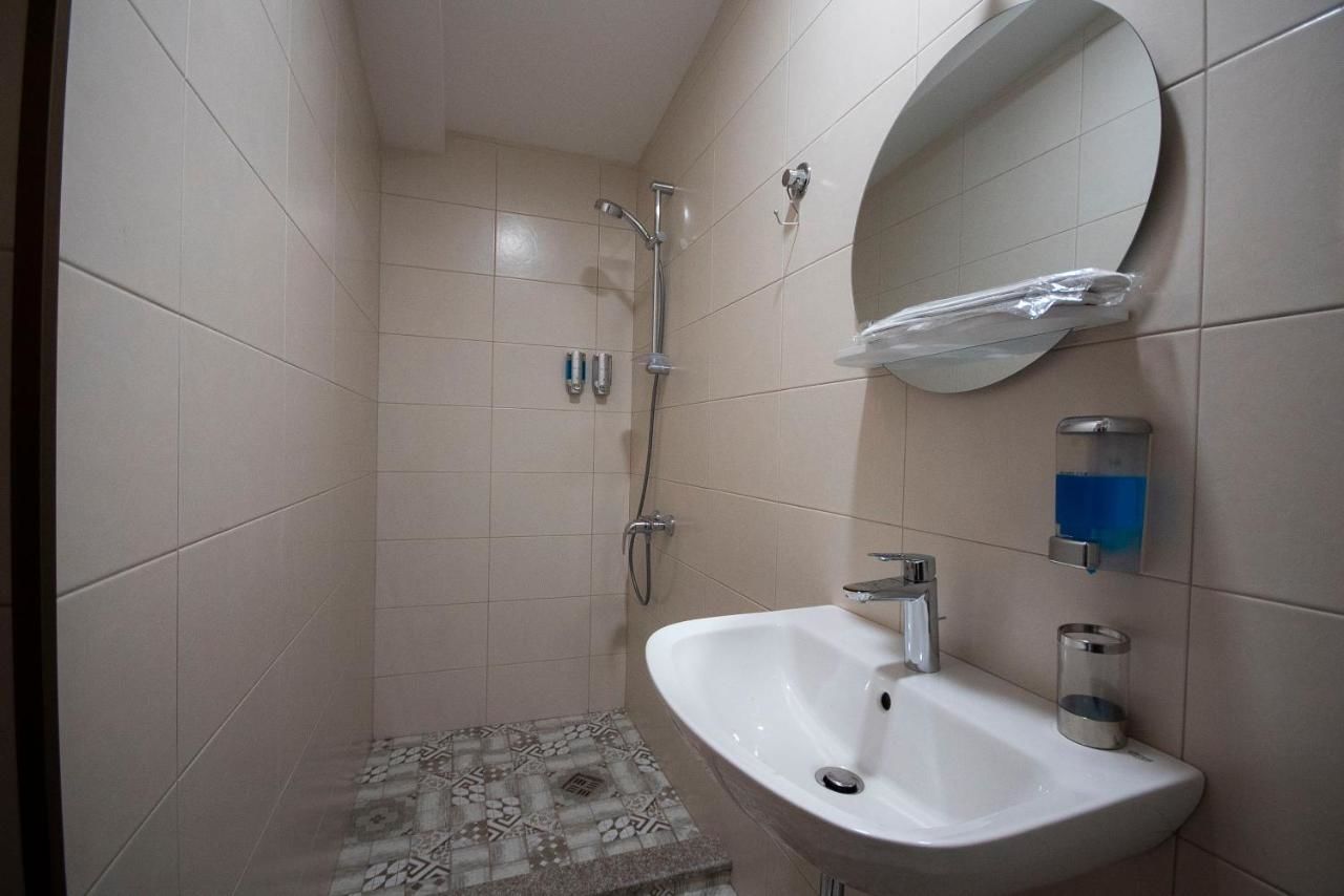 Отель Hotel Cordata Тбилиси-19