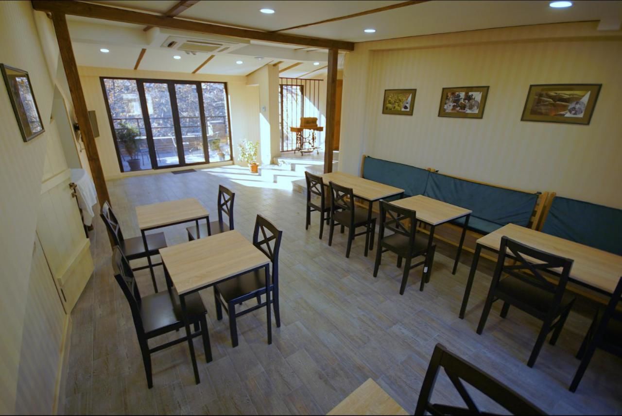 Отель Hotel Cordata Тбилиси-45