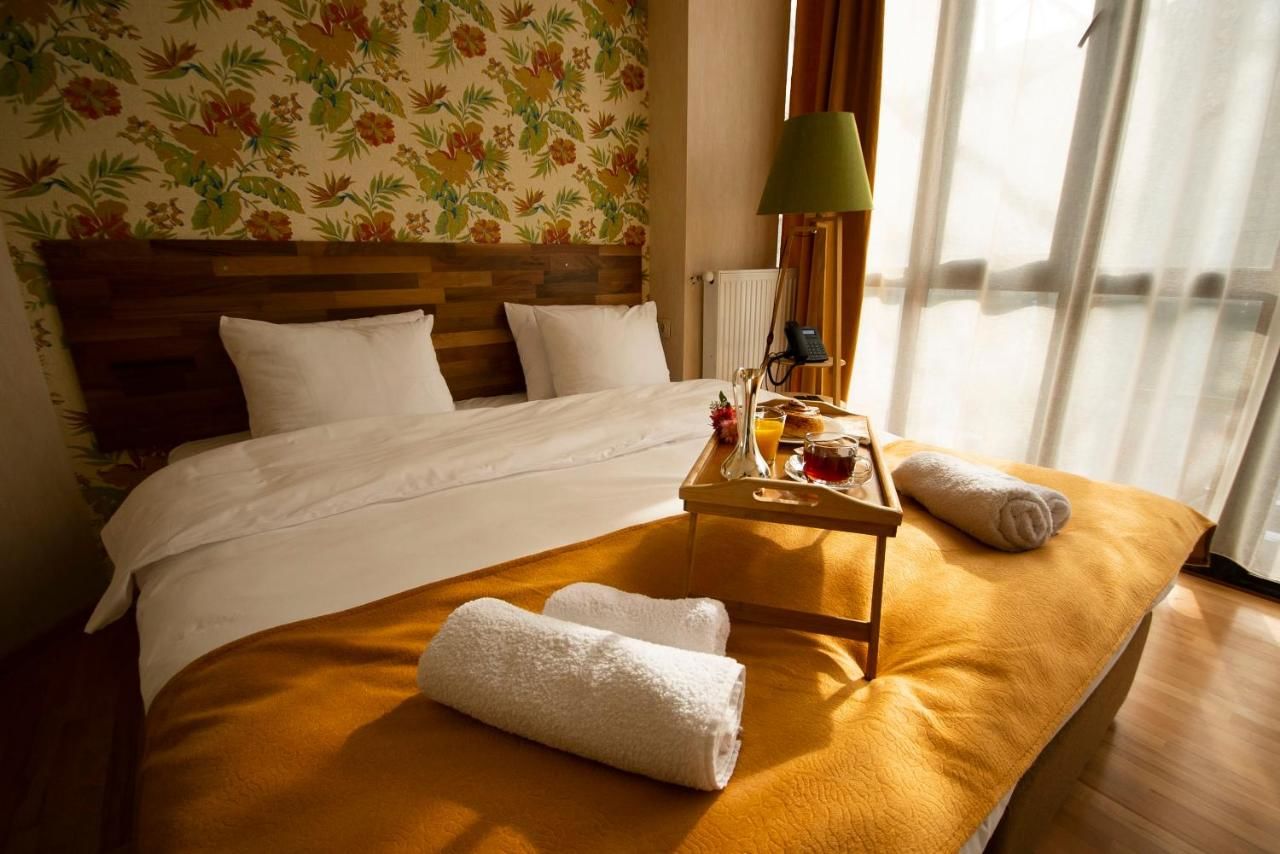 Отель Hotel Cordata Тбилиси-12