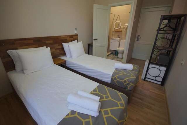 Отель Hotel Cordata Тбилиси-40
